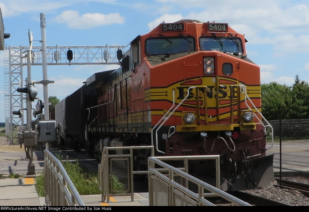 BNSF 5404 DPU